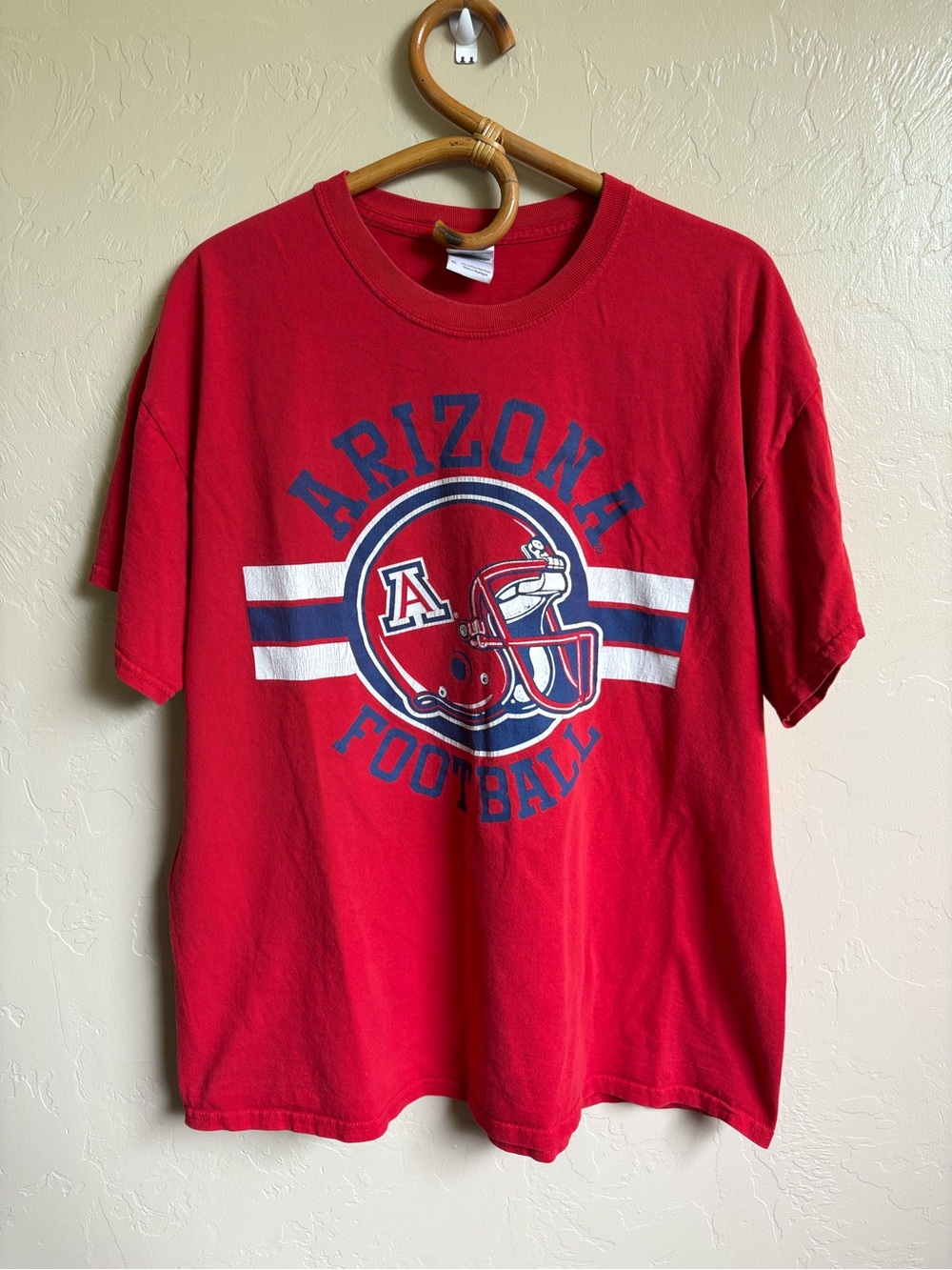 University of Arizona Football 100% Cotton Ted Short Sleeve T-Shirt Size XL UofA